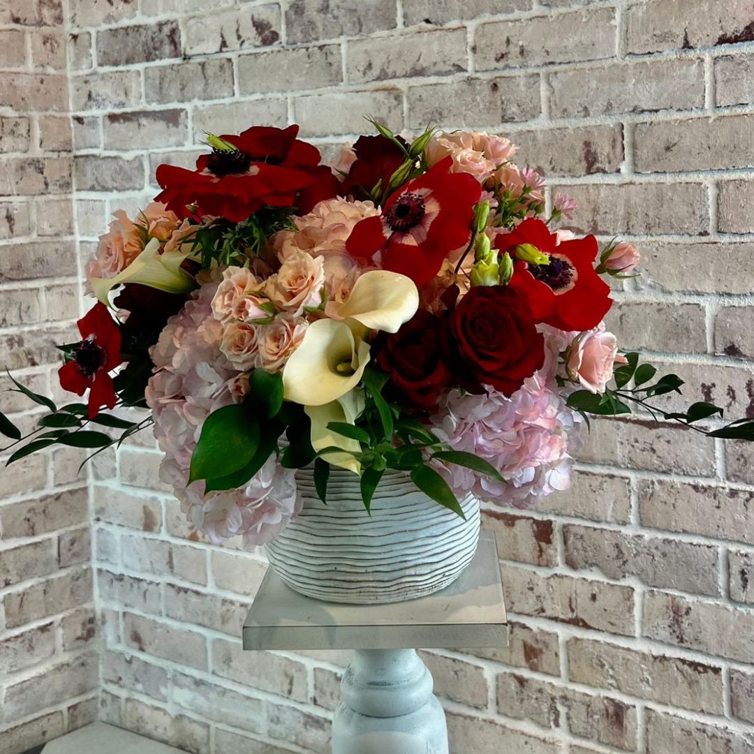 Blush and red garden | Red flowers